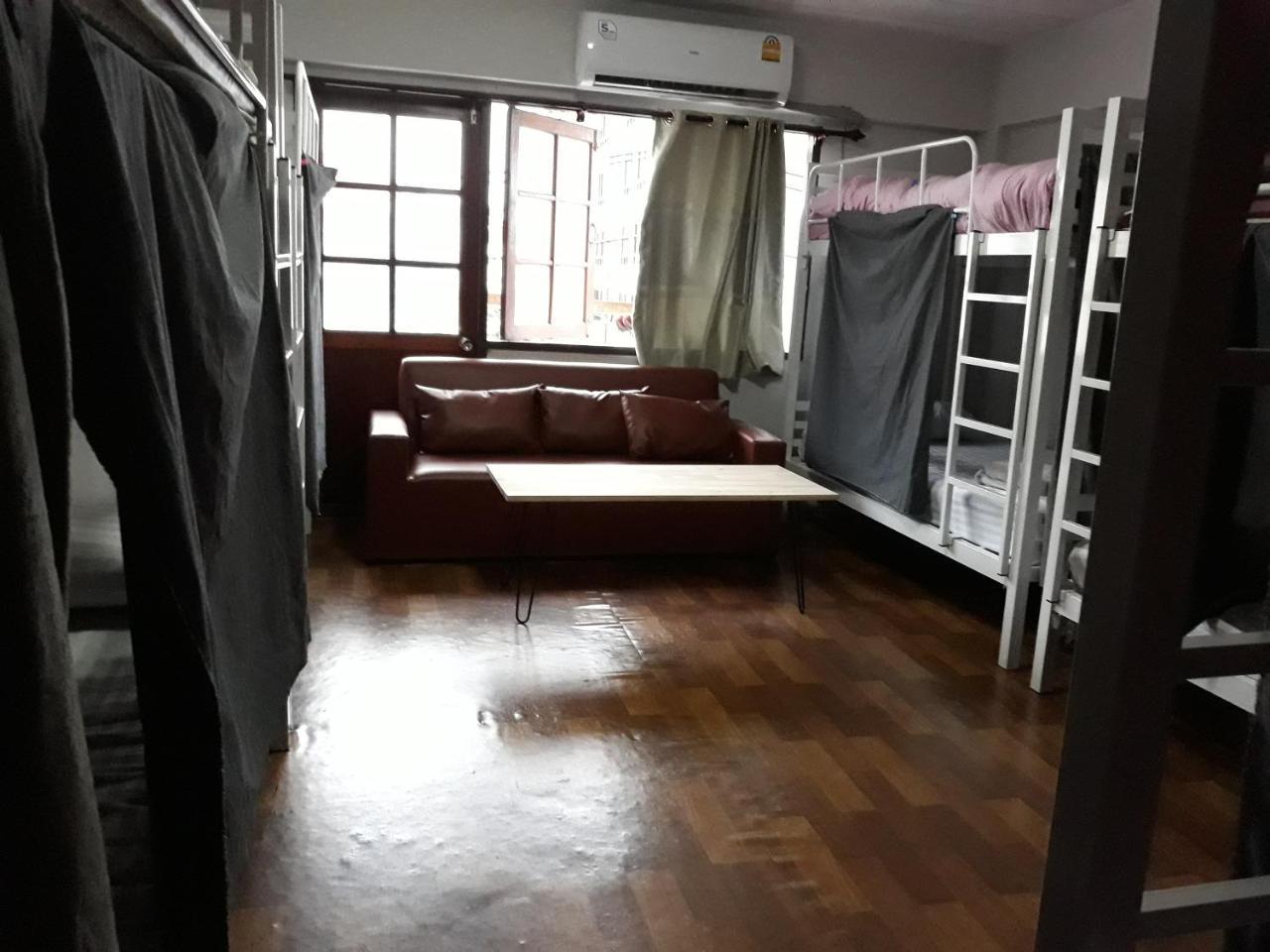 유니코 호스텔 방콕 외부 사진